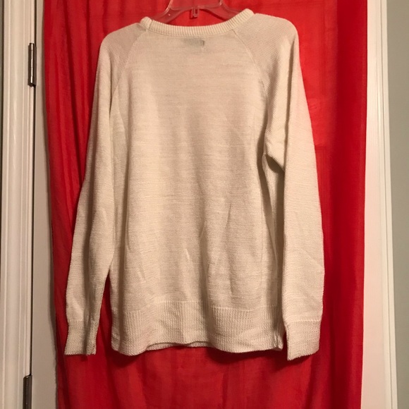 Long Sleeved Sweater - Picture 2 of 3